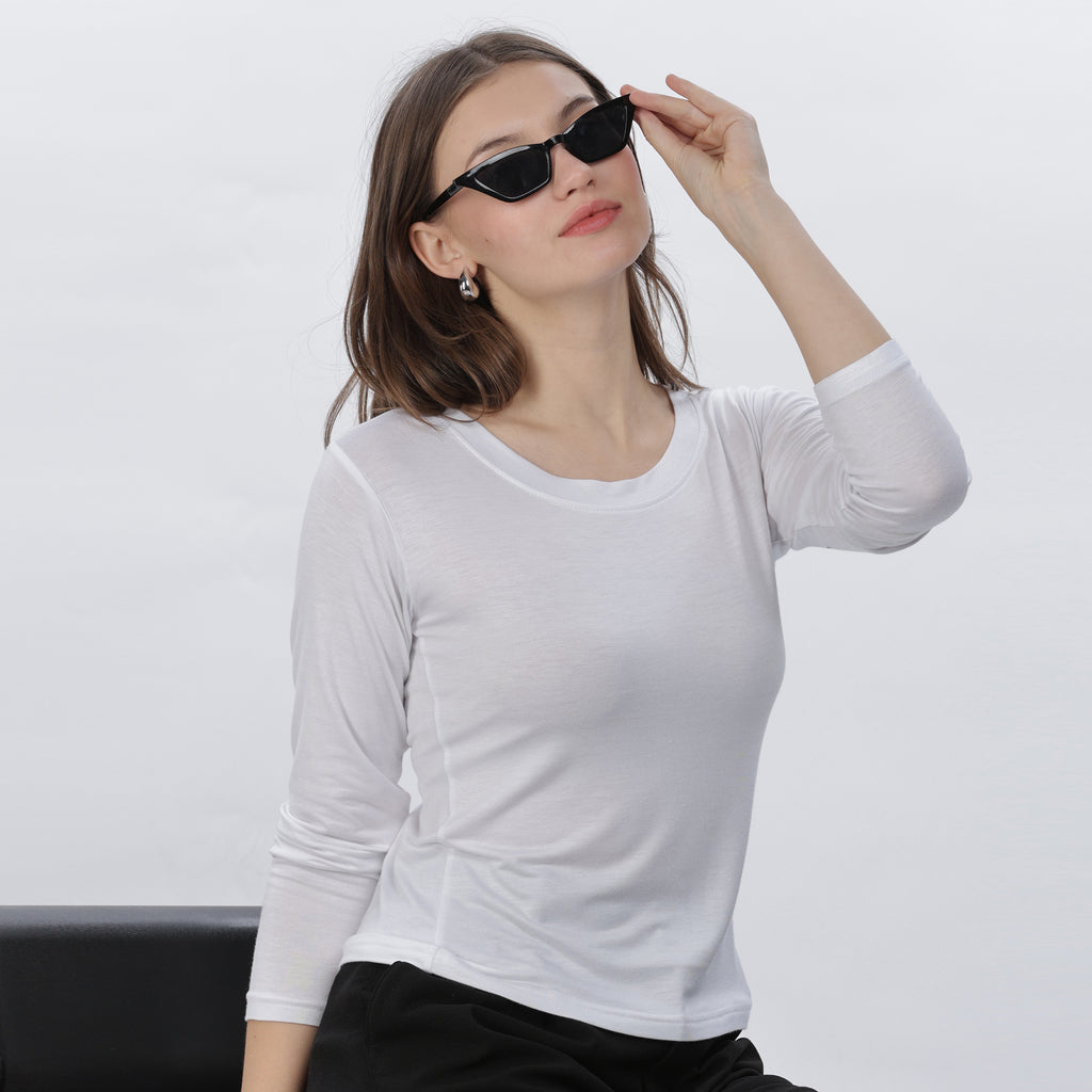 Women's Strechable Body Fit Inner Shirt (White)