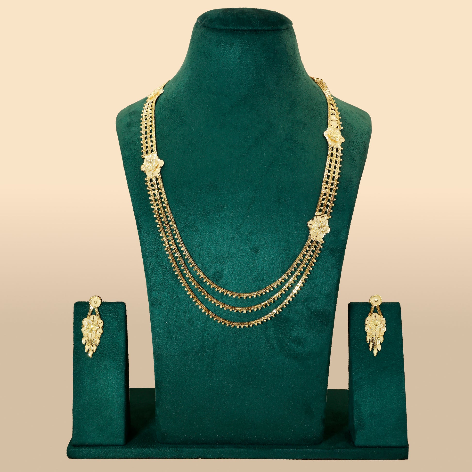 Elegant Gold-Look Statement Necklace Set – Festive & Party Wear Jewelry