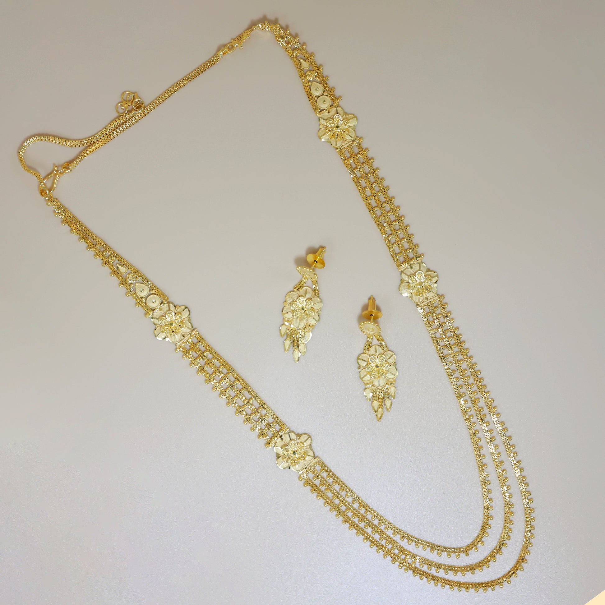 Elegant Gold-Look Statement Necklace Set – Festive & Party Wear Jewelry