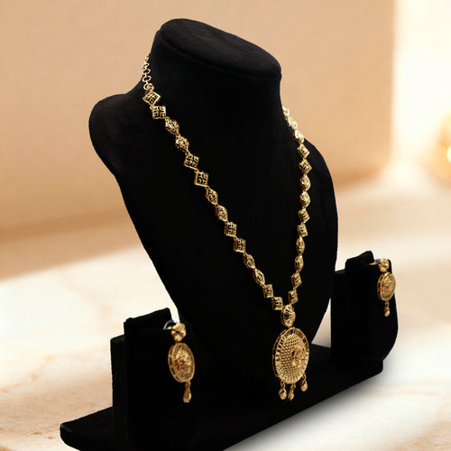 Antique Gold Round Pendant Necklace Set with Earrings | Traditional Filigree Design Jewelry for Women