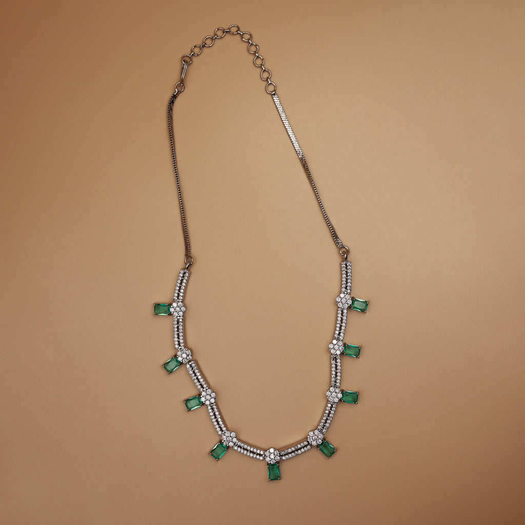 Antique Gold Emerald Necklace Set – Premium Imitation Bridal Jewelry with White Stones & Earrings